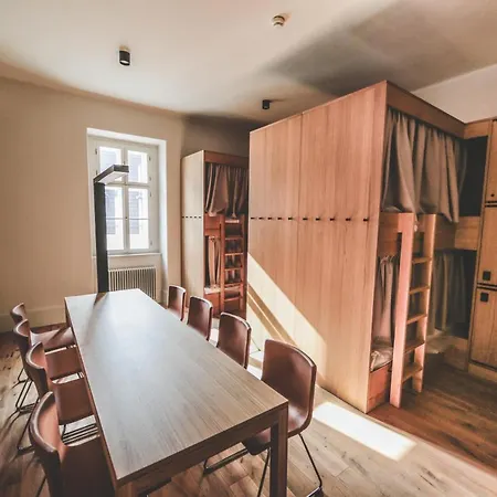 Auberge de jeunesse Ruttner Haz *