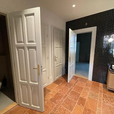 Ruttner Haz Veszprem