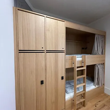 Ruttner Haz Hostel