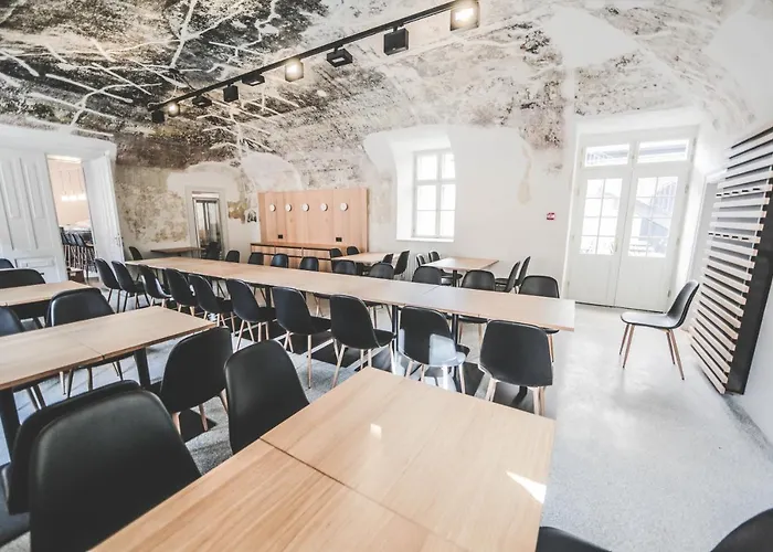 Ruttner Haz Hostel *